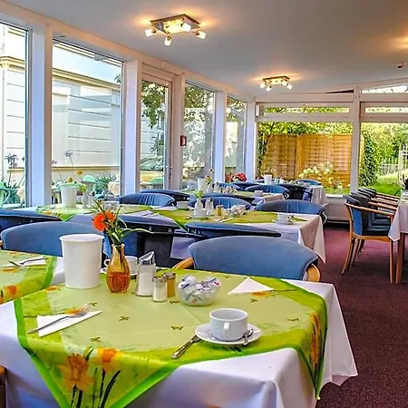 호텔 Garni Sonne 3*